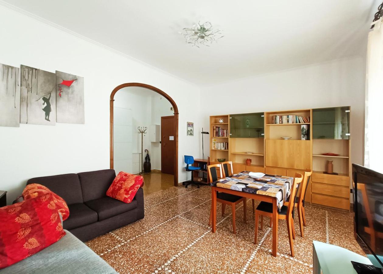 San Martino Appartament Con Parcheggio Privato Genova Eksteriør billede